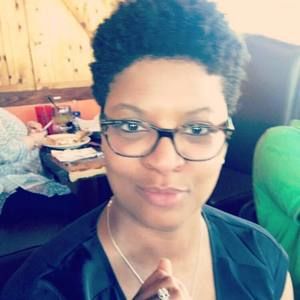 Meet your Posher, Katina